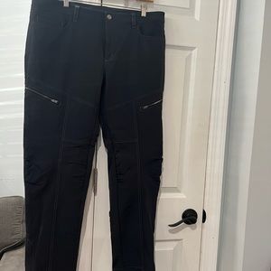 Athleta Black Nylon Cargo Pants